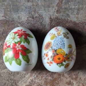 Avon Holiday Decor Floral Egg Set - Red, Green, Yellow